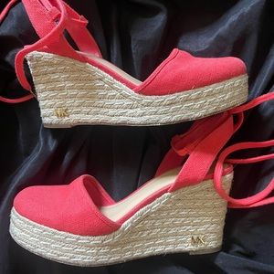 Orange/red Michael Kors wedge